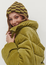 Load image into Gallery viewer, Checker Beanie