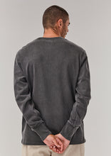 Load image into Gallery viewer, Leo Pocket Long Sleeve