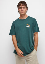 Load image into Gallery viewer, Salmon Vintage Tee