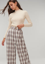 Load image into Gallery viewer, Abigail Long Sleeve