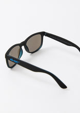 Load image into Gallery viewer, Rui Sunglasses