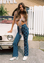 Load image into Gallery viewer, Eva Jeans