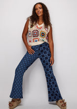 Load image into Gallery viewer, Eva Jeans