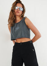 Load image into Gallery viewer, Super Crop Singlet