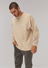 Load image into Gallery viewer, Thrift Long Sleeve
