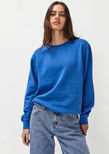 Load image into Gallery viewer, Basic Classic Crew