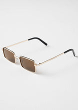 Load image into Gallery viewer, Darcy Sunglasses