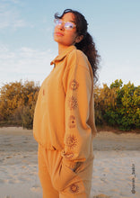 Load image into Gallery viewer, Thrift Quarter Zip