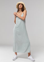 Load image into Gallery viewer, Linen Midi Dress