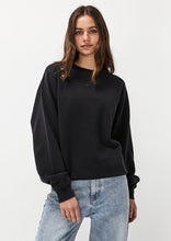 Load image into Gallery viewer, Basic Classic Crew