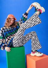 Load image into Gallery viewer, Eva Jeans