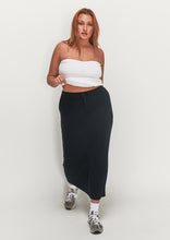 Load image into Gallery viewer, Dani Skirt