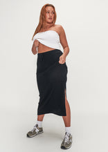 Load image into Gallery viewer, Dani Skirt