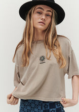 Load image into Gallery viewer, Cropped Dad Tee