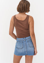 Load image into Gallery viewer, Basic Tight Singlet