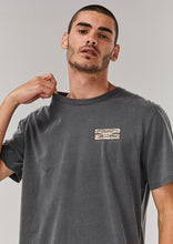 Load image into Gallery viewer, Split Peaks Common Tee