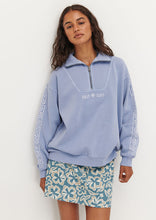 Load image into Gallery viewer, Holly Quarter Zip