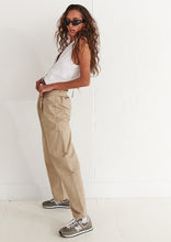 Load image into Gallery viewer, Runway Pants