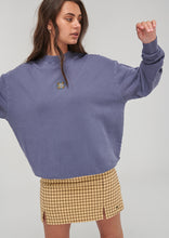 Load image into Gallery viewer, Worn Crew