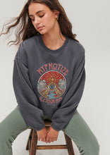 Load image into Gallery viewer, Thrift Crew