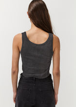 Load image into Gallery viewer, Basic Tight Singlet