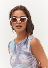Load image into Gallery viewer, Eadie Sunglasses