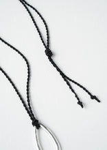 Load image into Gallery viewer, Molten Necklace