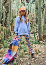 Load image into Gallery viewer, Rosa Flares