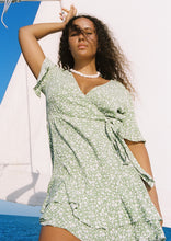 Load image into Gallery viewer, Lottie Dress