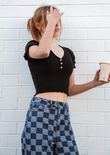 Load image into Gallery viewer, Sonny Frill Tee