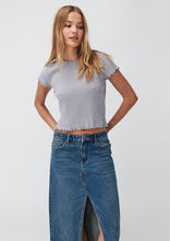 Load image into Gallery viewer, Y2K Vintage Frill Tee