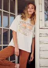 Load image into Gallery viewer, Throwback Tee