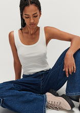 Load image into Gallery viewer, Basic Tight Singlet