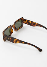 Load image into Gallery viewer, Bailey Sunglasses