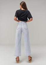 Load image into Gallery viewer, Cameron Jeans