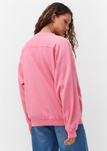 Load image into Gallery viewer, North Crew