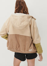 Load image into Gallery viewer, Winki Jacket