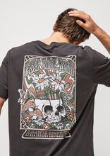 Load image into Gallery viewer, Vintage Tee