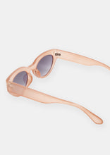 Load image into Gallery viewer, Carrie Sunglasses