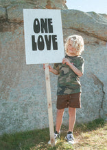 Load image into Gallery viewer, Throwback Tee