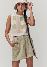 Load image into Gallery viewer, Checker Vest