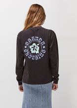 Load image into Gallery viewer, Vintage Long Sleeve