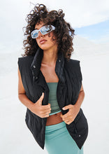 Load image into Gallery viewer, Skate Puffer Vest