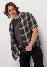 Load image into Gallery viewer, Danny Shirt