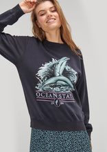 Load image into Gallery viewer, Classic Crew