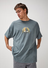 Load image into Gallery viewer, Thrift Tee