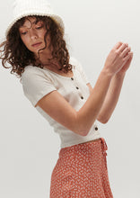 Load image into Gallery viewer, Sienna Button Tee