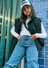 Load image into Gallery viewer, Charlie Jeans