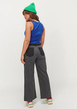 Load image into Gallery viewer, Cameron Jeans