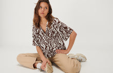 Load image into Gallery viewer, Berlin Shirt